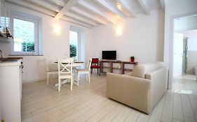 Lakefront Cadorna Apartment - Affitti Brevi Italia